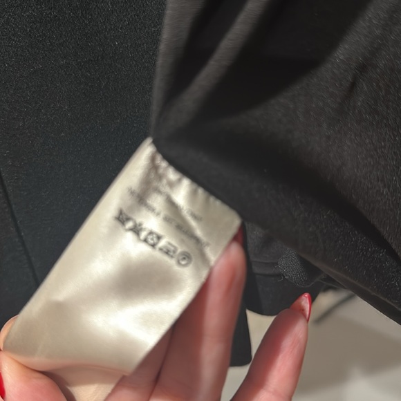 great blazer or jacket. thick material almost scuba . - Picture 6 of 6